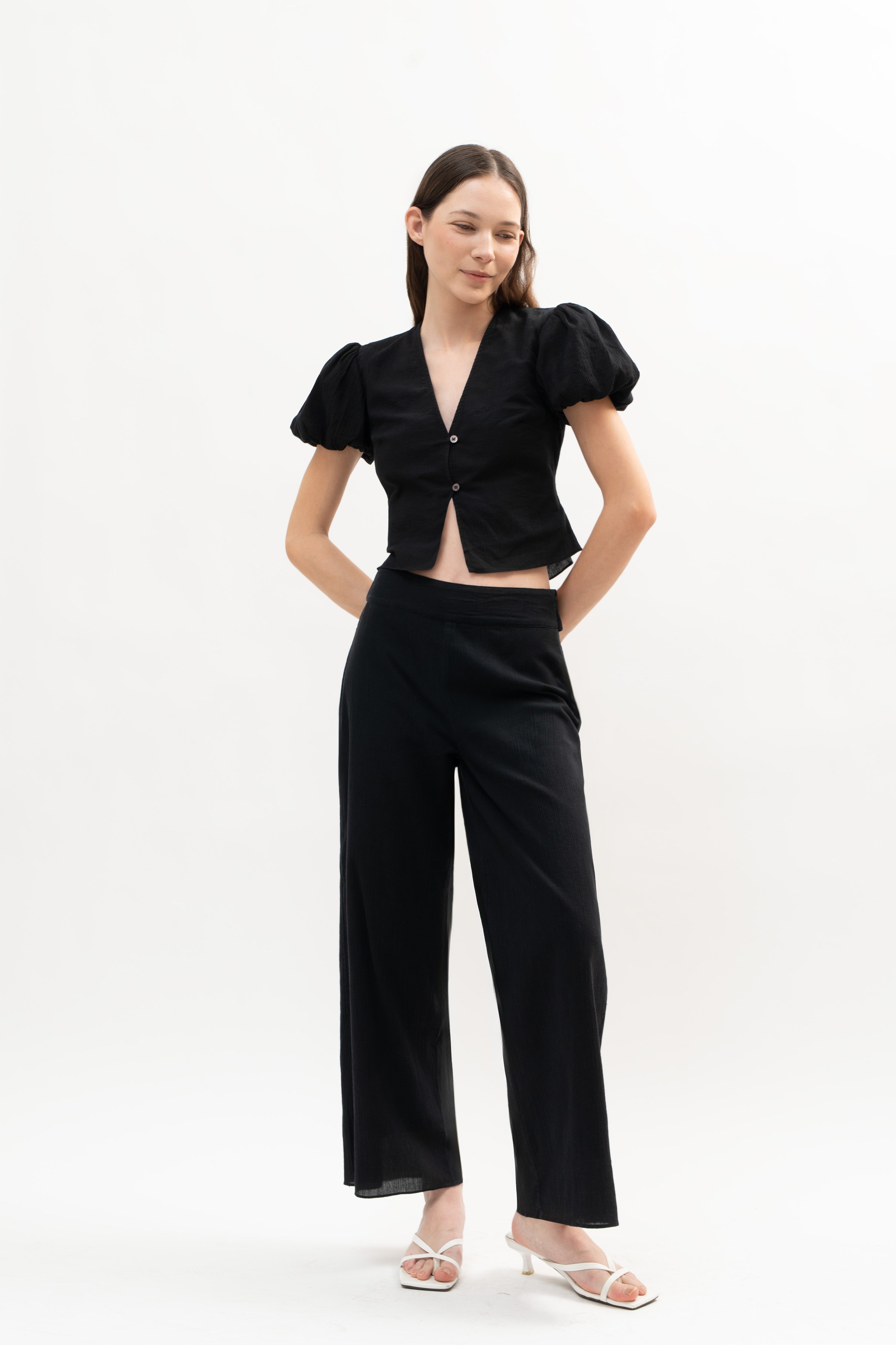 Anse Top in Black - ODNE