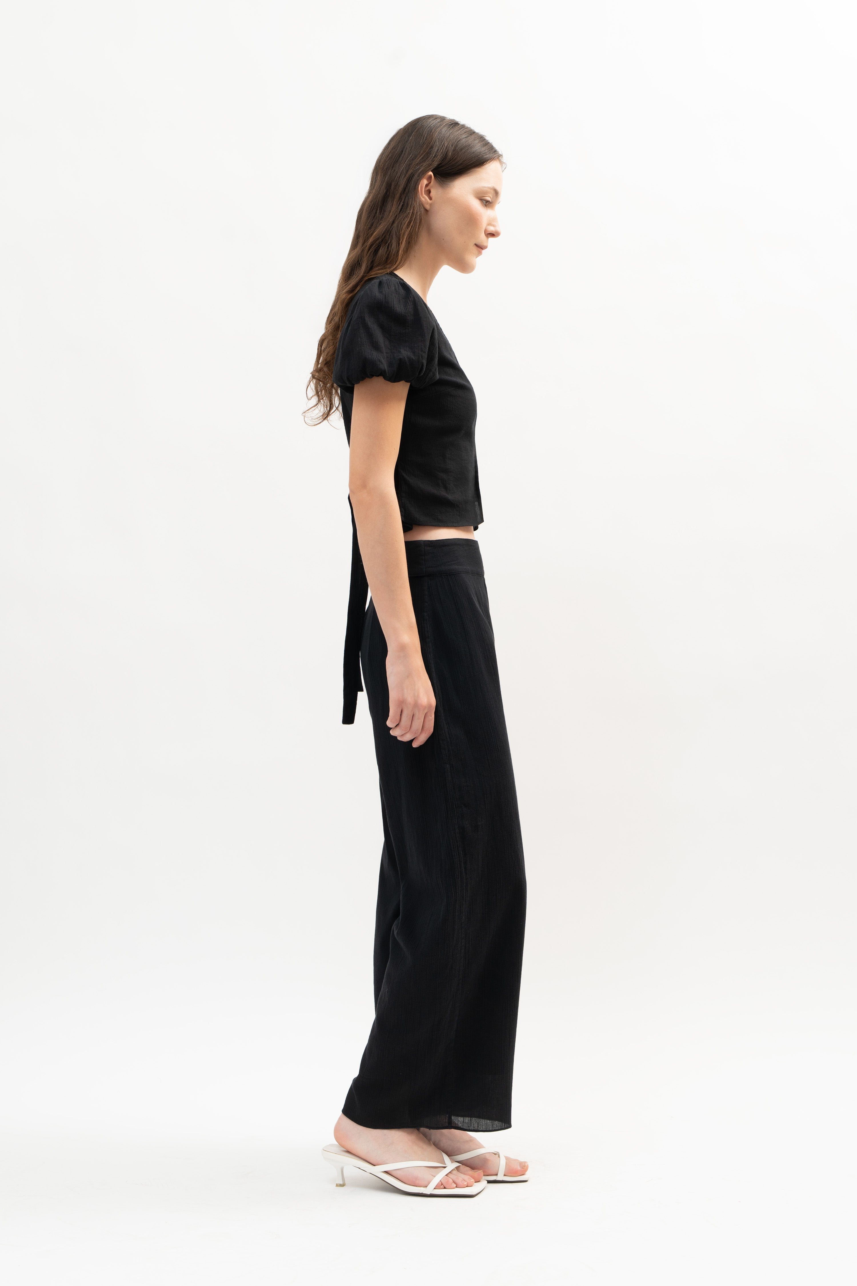 Anse Top in Black - ODNE