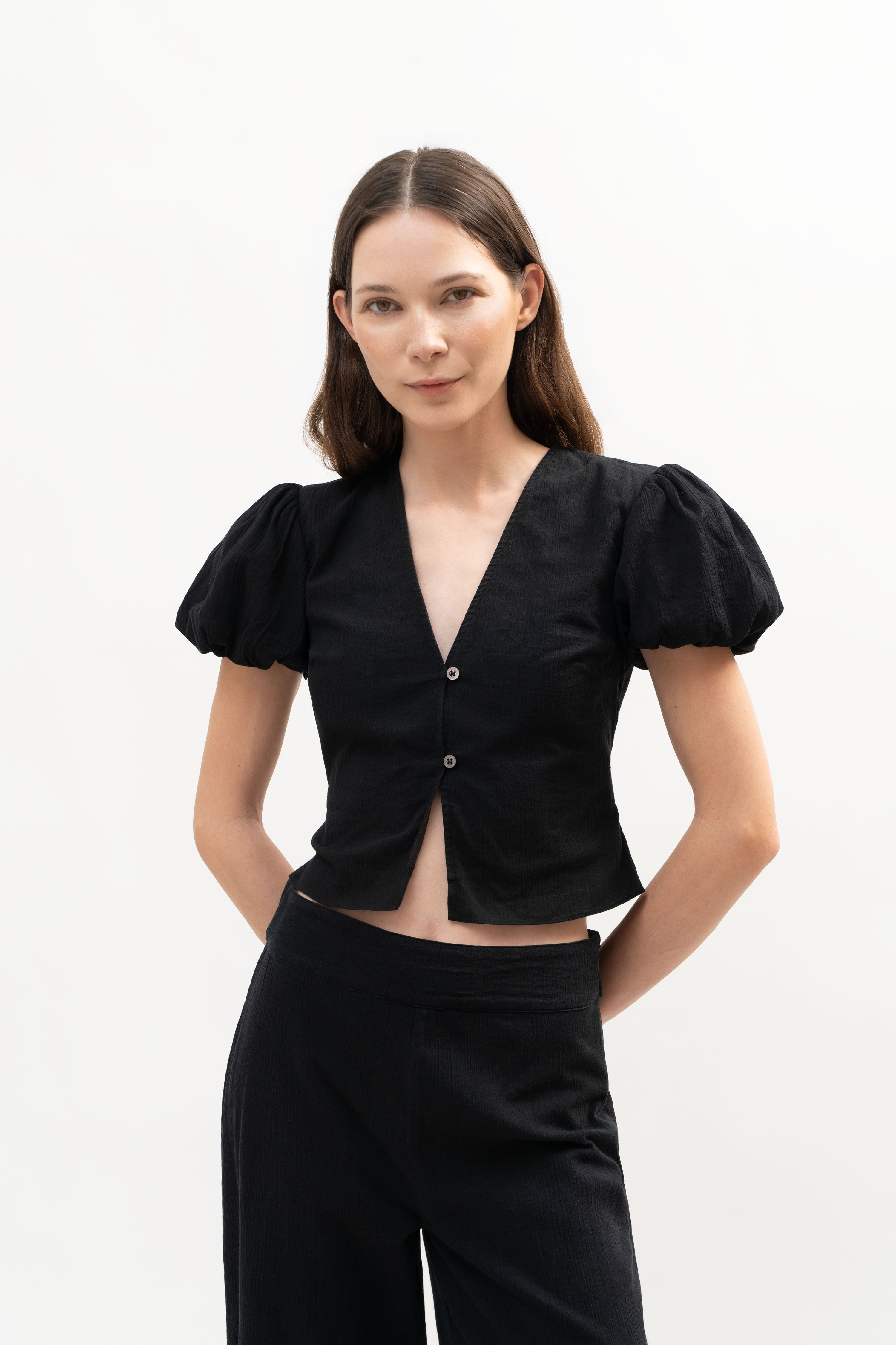 Anse Top in Black - ODNE