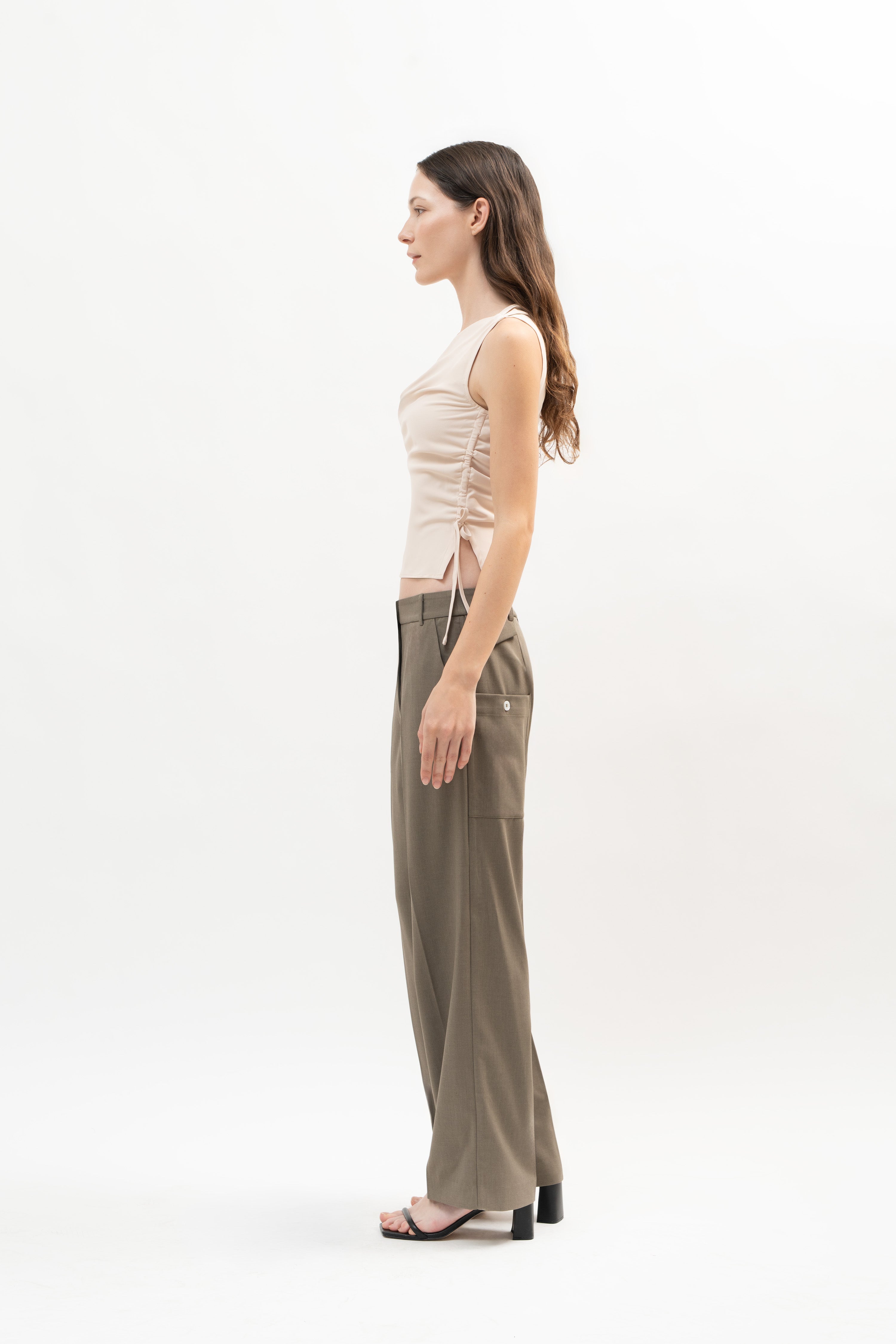Caye Pant in Wood Brown - ODNE