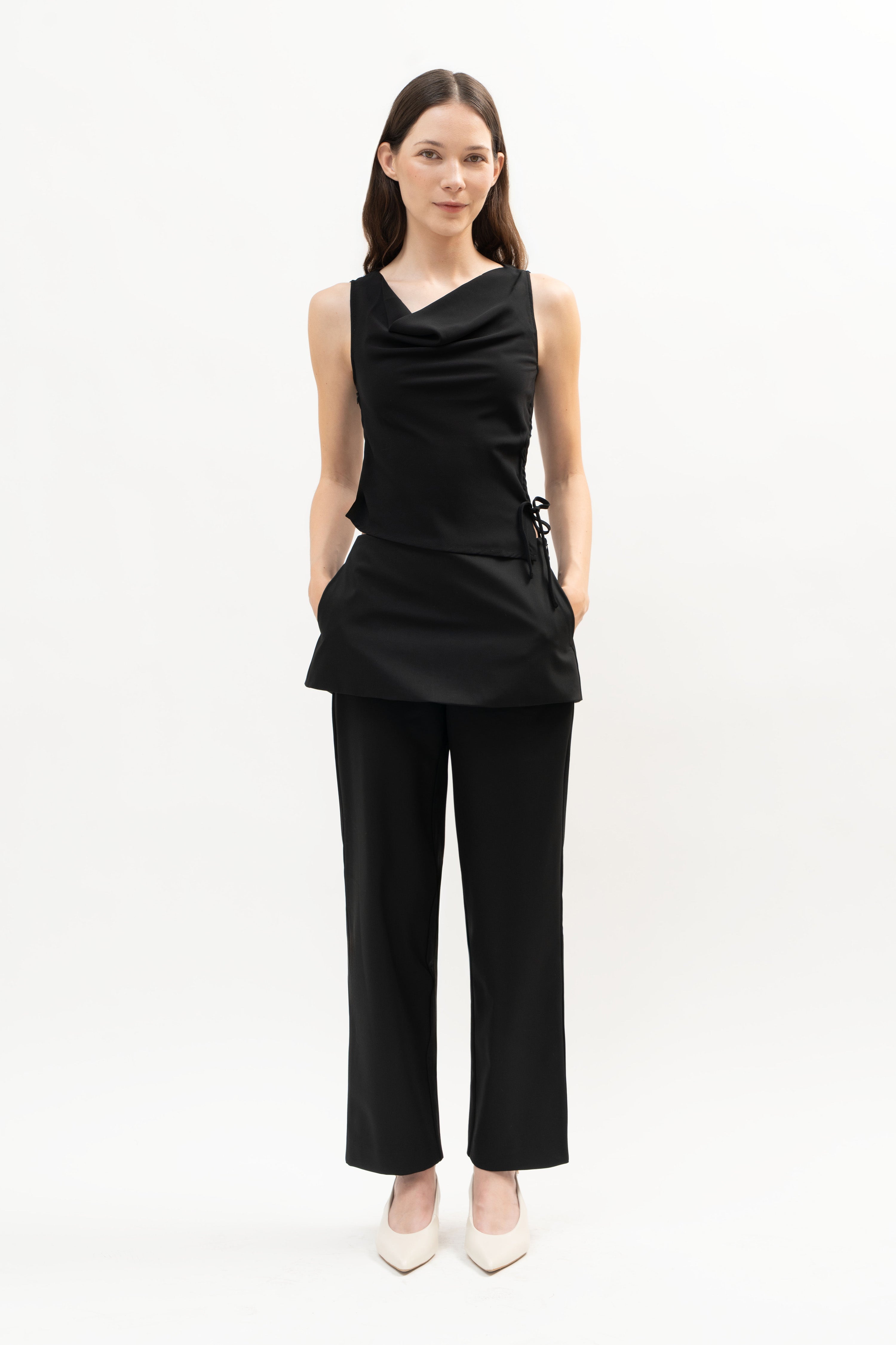 Cerros Skort in Black - ODNE