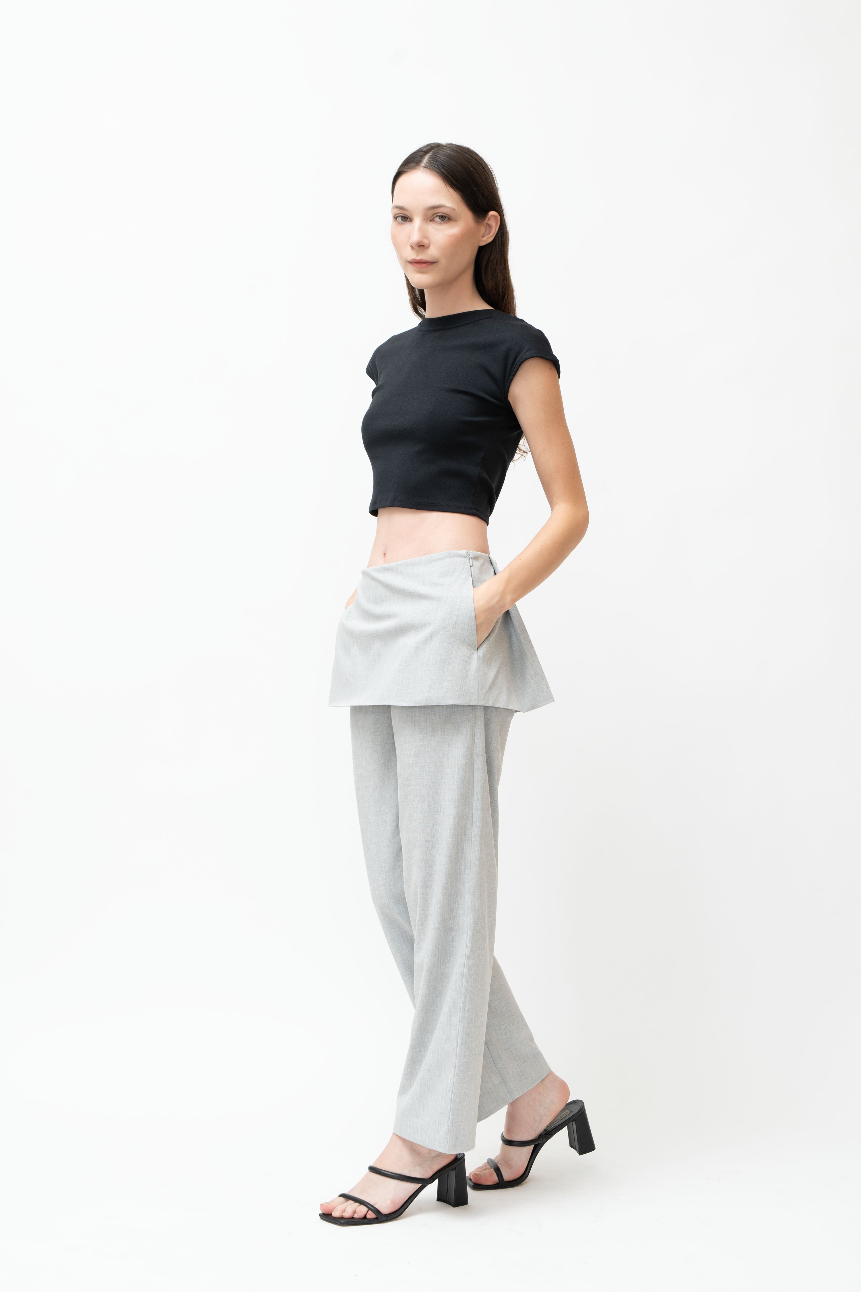 Cerros Skort in Stone Gray - ODNE