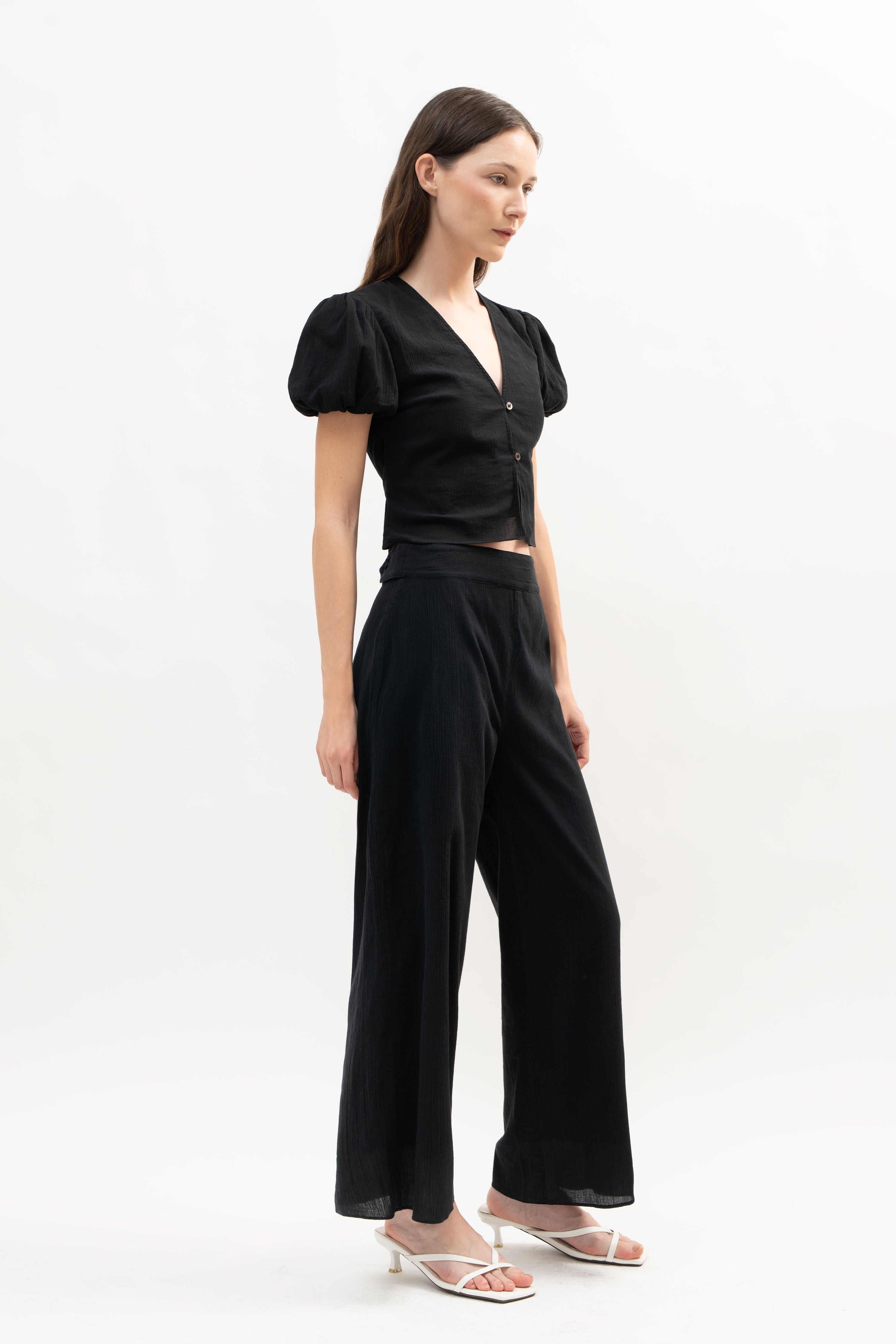 Anse Top in Black - ODNE