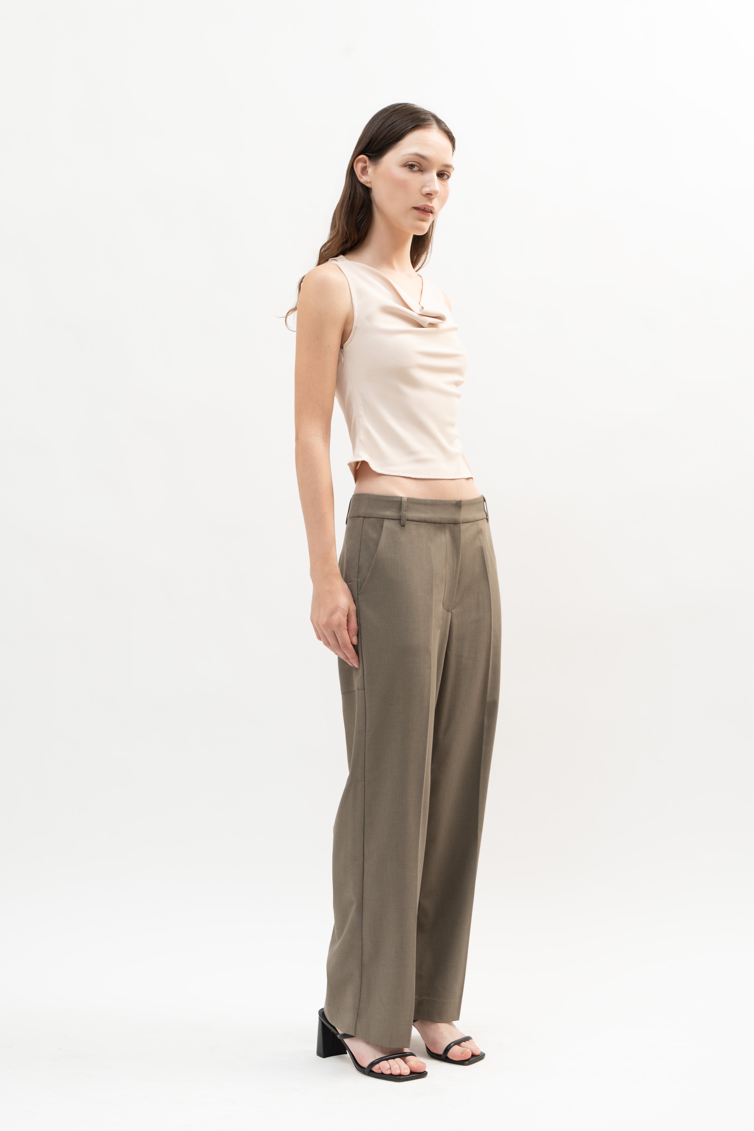 Caye Pant in Wood Brown - ODNE