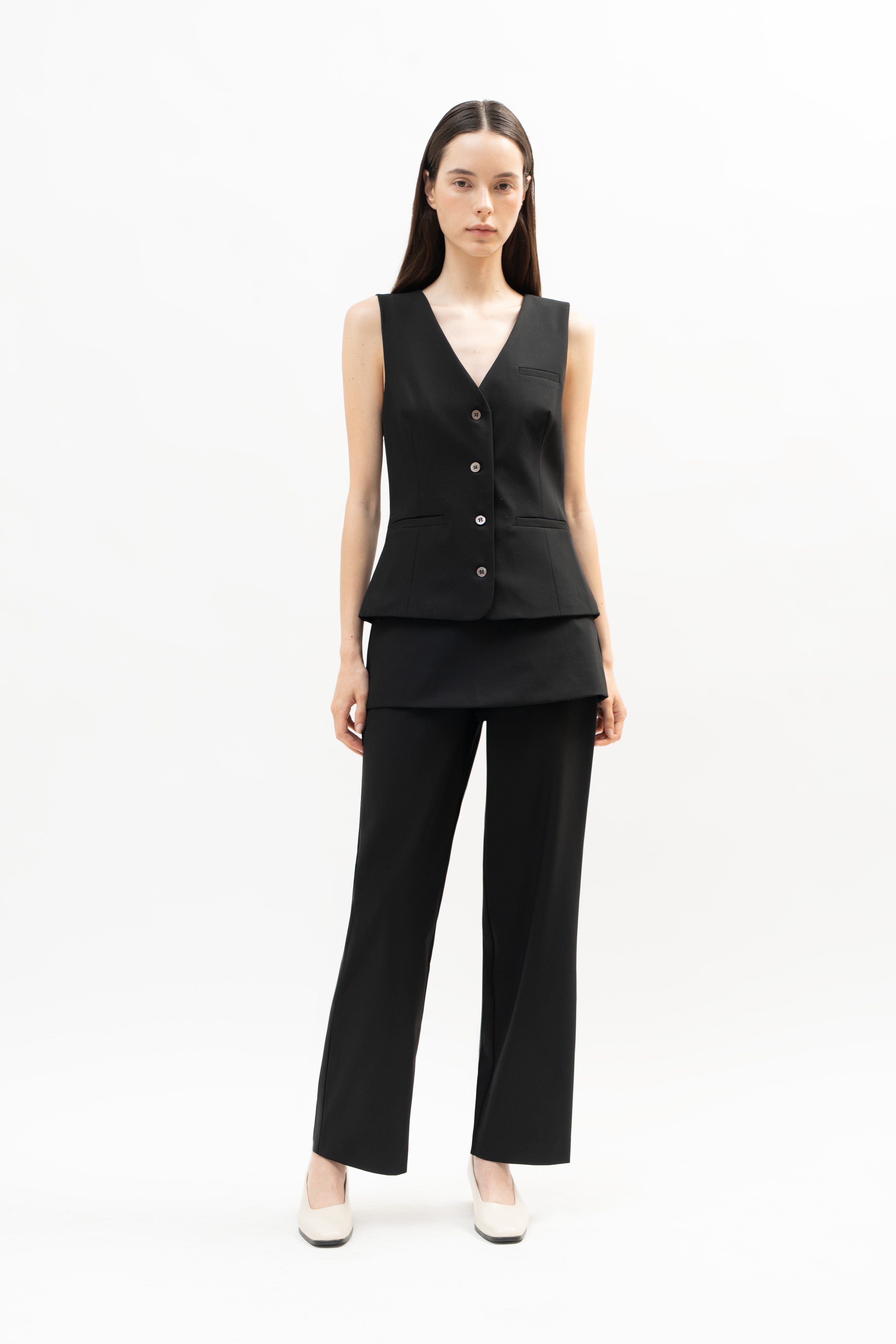 Cayo Vest in Black - ODNE