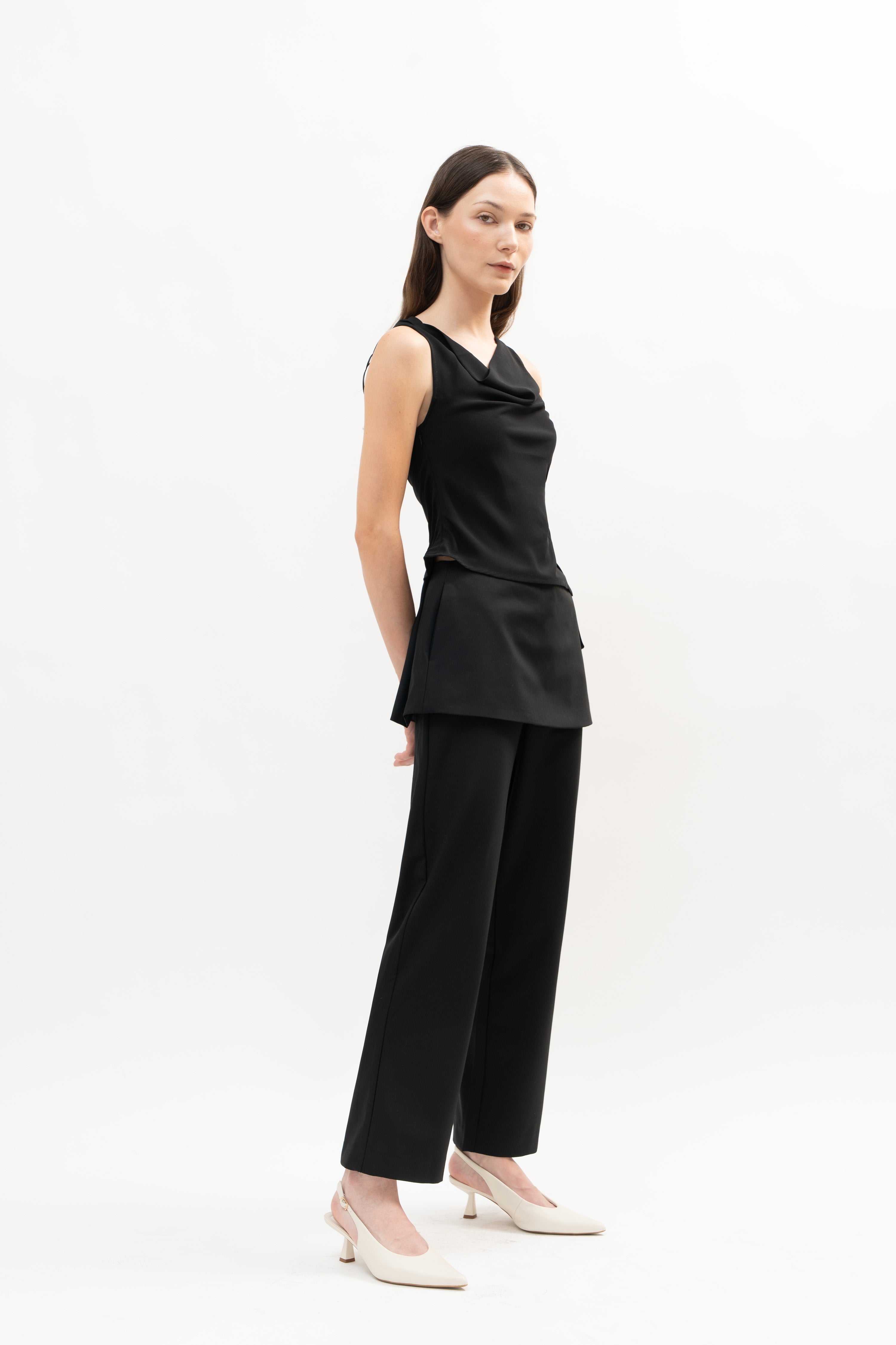 Cerros Skort in Black - ODNE