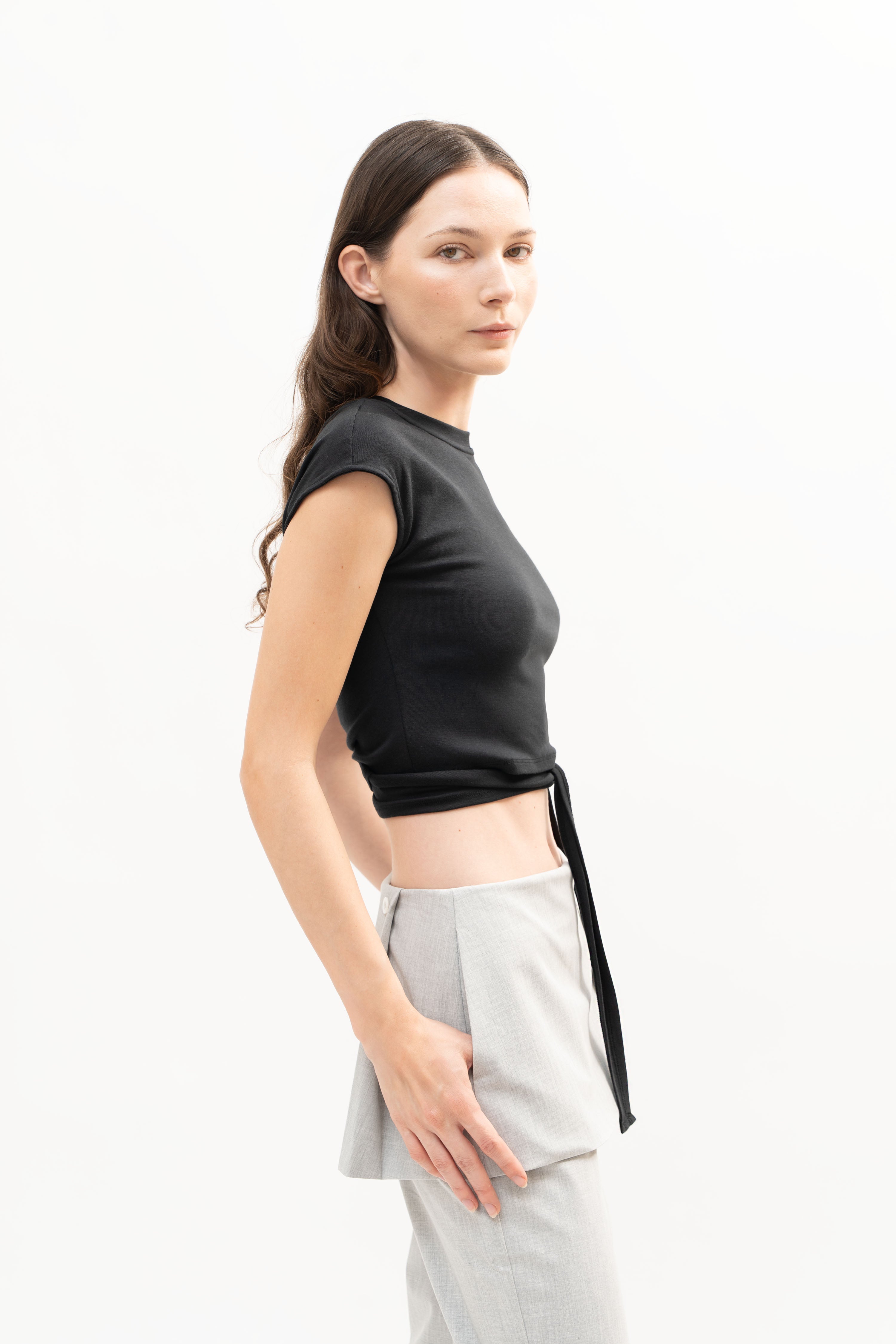 Cerros Skort in Stone Gray - ODNE