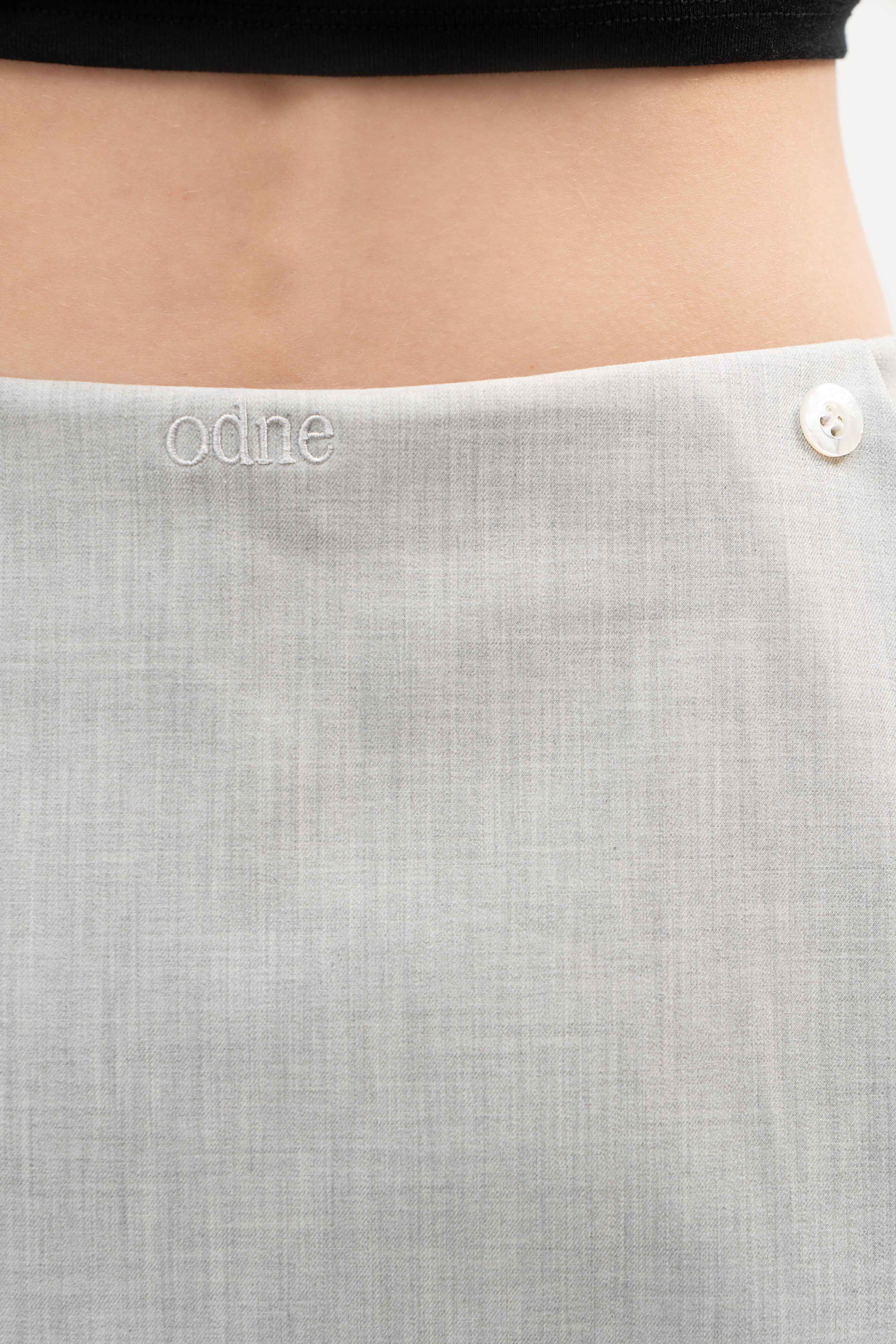 Cerros Skort in Stone Gray - ODNE