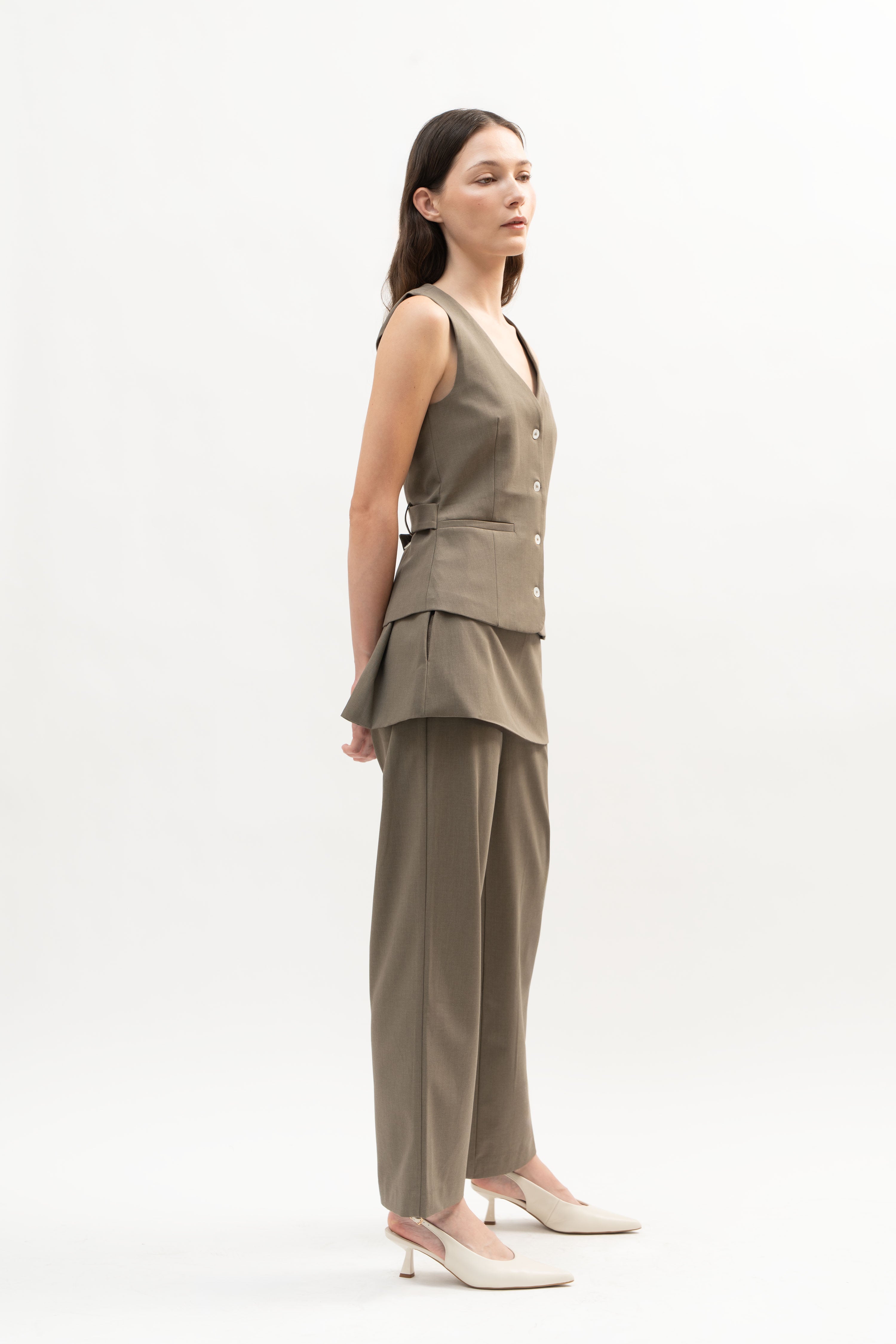 Cerros Skort in Wood Brown - ODNE