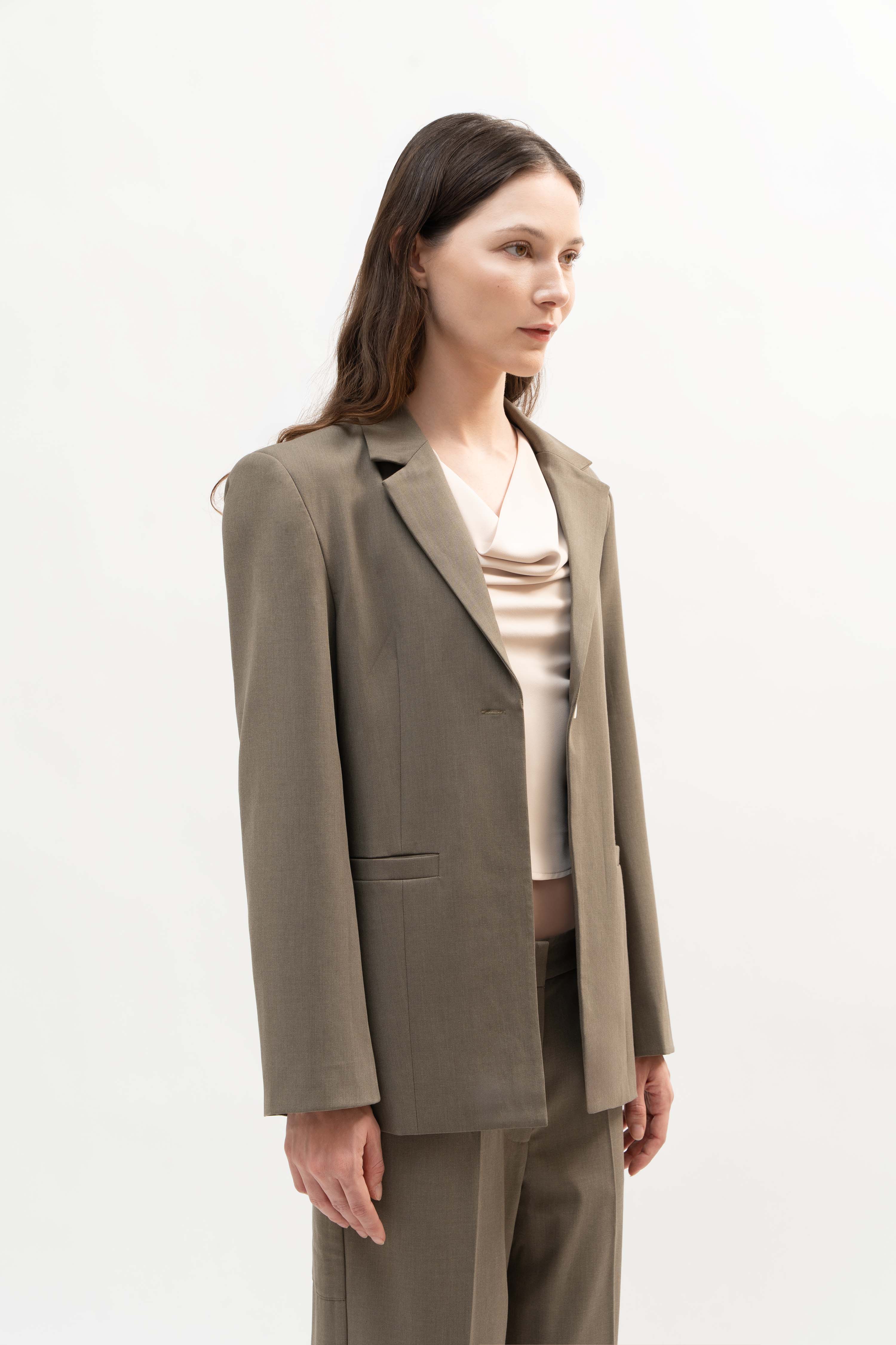 Manhattan Blazer in Wood Brown - ODNE