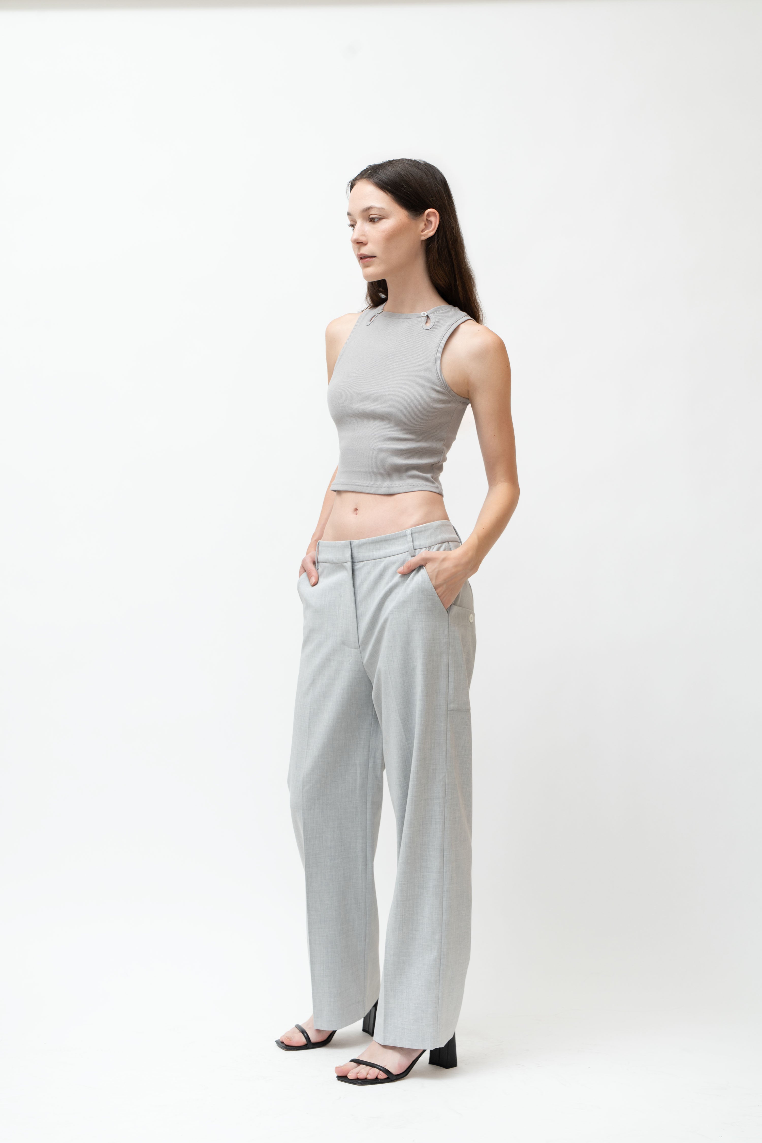 Morne Top in Gray - ODNE